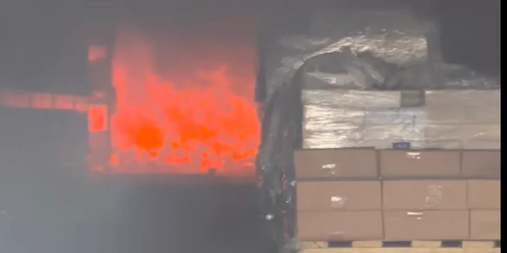 Пожежа на складі видавництва Ранок у Харкові, горять підручники