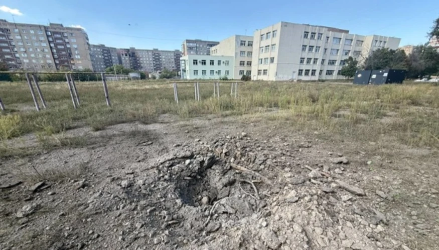 Артобстріл Краматорська: трьома снарядами по Лазурному, є загибла