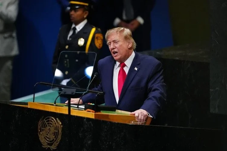 Трамп навів власні підрахунки втрат у війні РФ проти України та наполіг на угоді